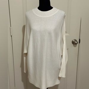 Vince Camuto long sleeve women’s sweater